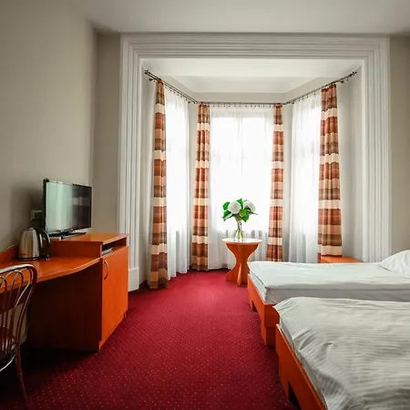 فندق Kazimierz Ii 3*