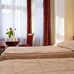 Kazimierz Ii Hotel 3*