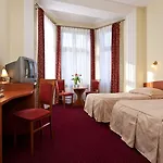 Kazimierz Ii Hotel 3*