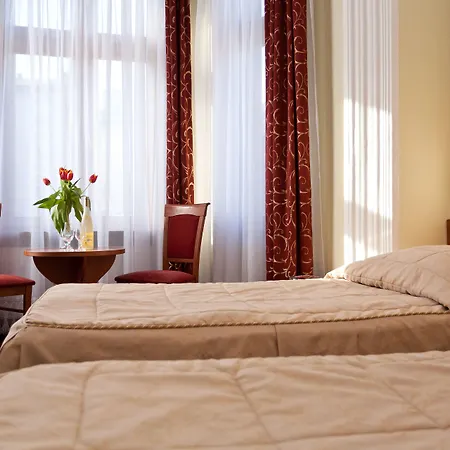 Kazimierz Ii Hotell 3*